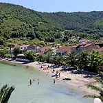 Apartment Apartments By The Sea Zuljana, Peljesac - 10228 *