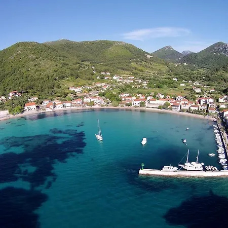 Apartments By The Sea Zuljana, Peljesac - 10228